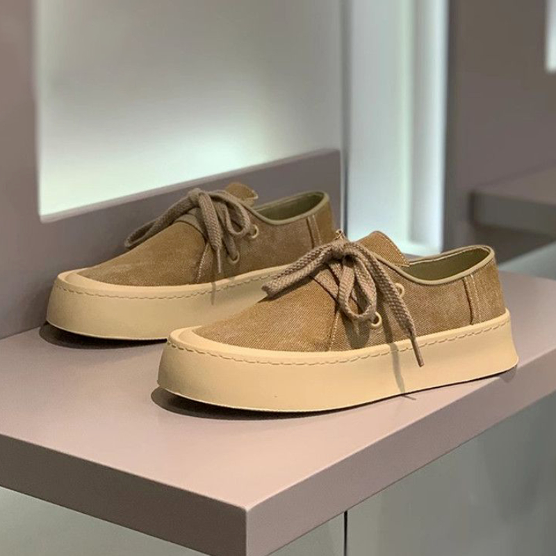 Кроссовки на массивном каблуке – обзор и цена Men Shoes Offer